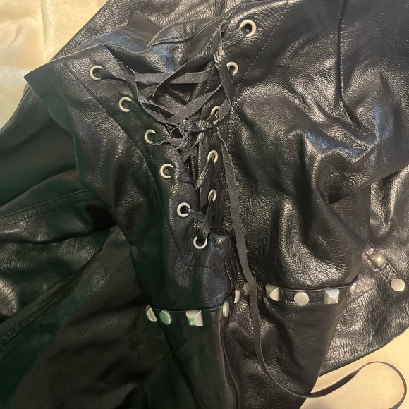 SOLD - Picture 2 of 7